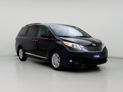 2017 Toyota Sienna XLE -
                Newark, DE