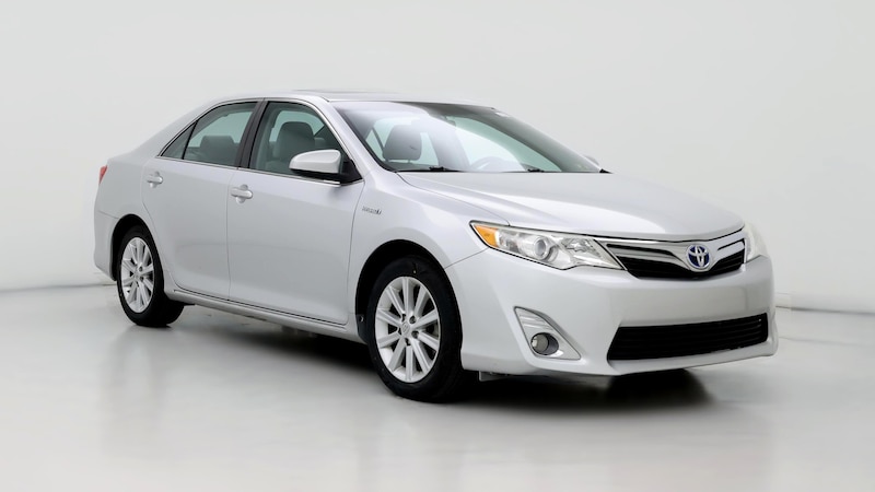 2014 Toyota Camry XLE Hero Image