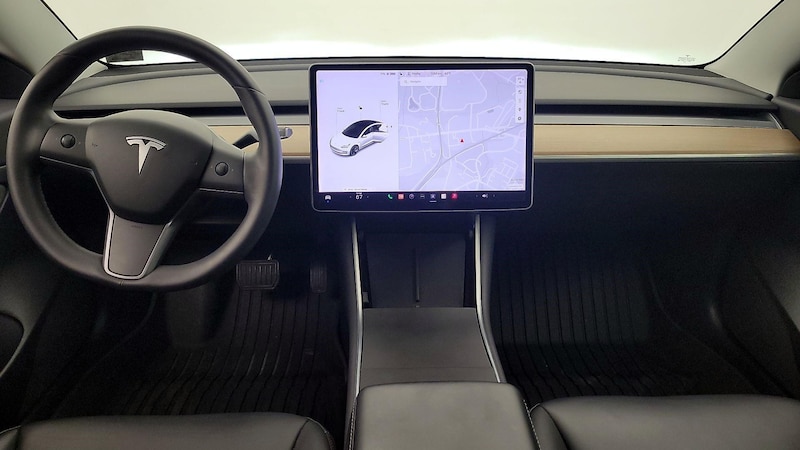 2020 Tesla Model 3 Standard Range 9