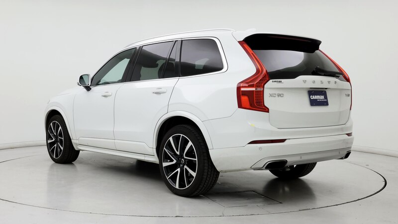 2021 Volvo XC90 T6 Momentum 2