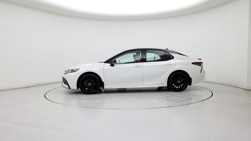 2021 Toyota Camry XSE 3