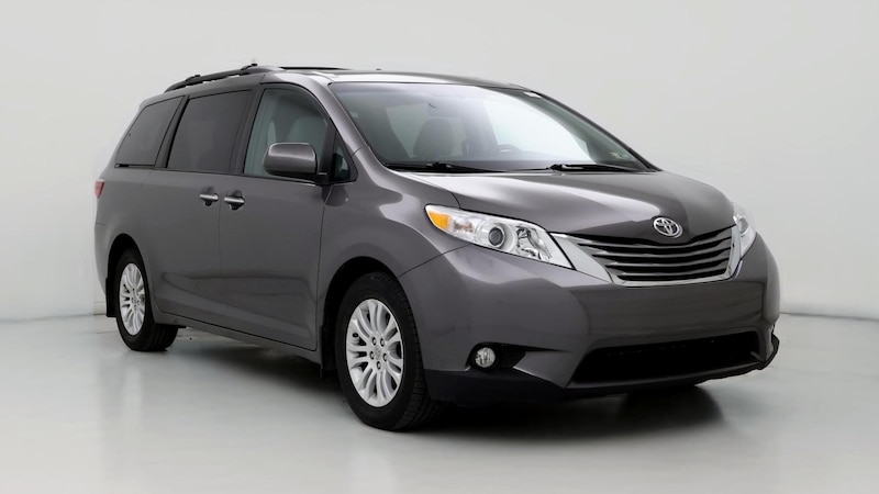 2015 Toyota Sienna XLE Hero Image