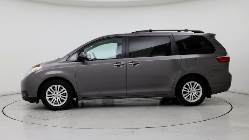 2015 Toyota Sienna XLE 3