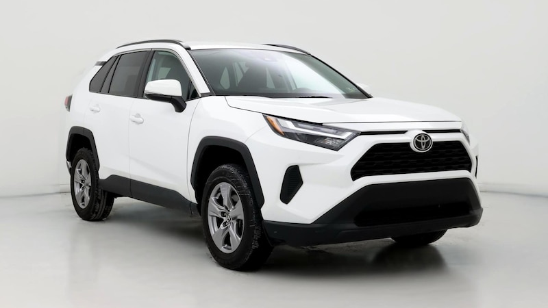 2022 Toyota RAV4 XLE Hero Image