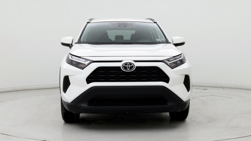 2022 Toyota RAV4 XLE 5