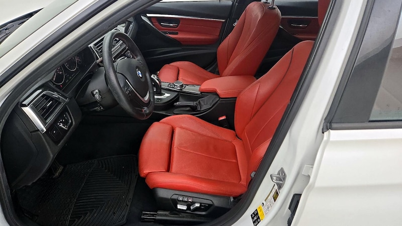 2016 BMW 3 Series 328xi 11