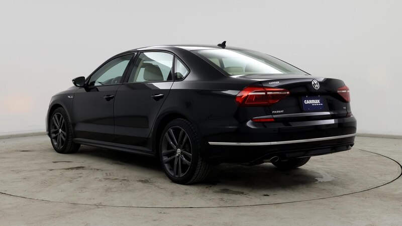 2018 Volkswagen Passat R-Line 2