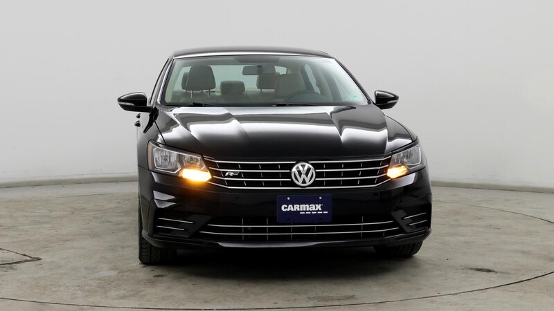 2018 Volkswagen Passat R-Line 5