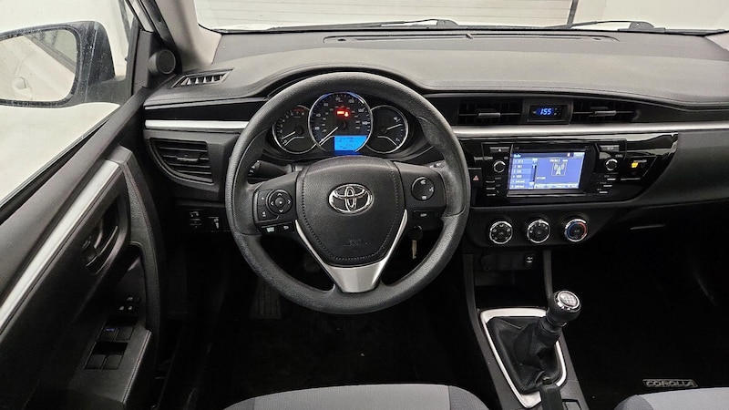 2016 Toyota Corolla L 10