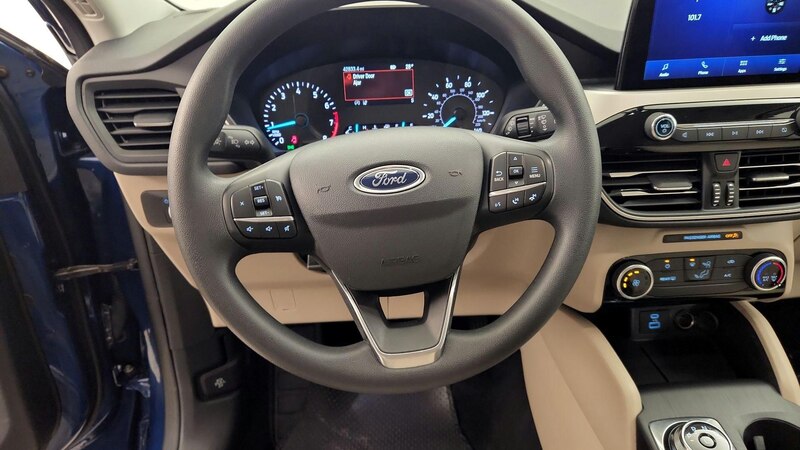 2022 Ford Escape SE 10