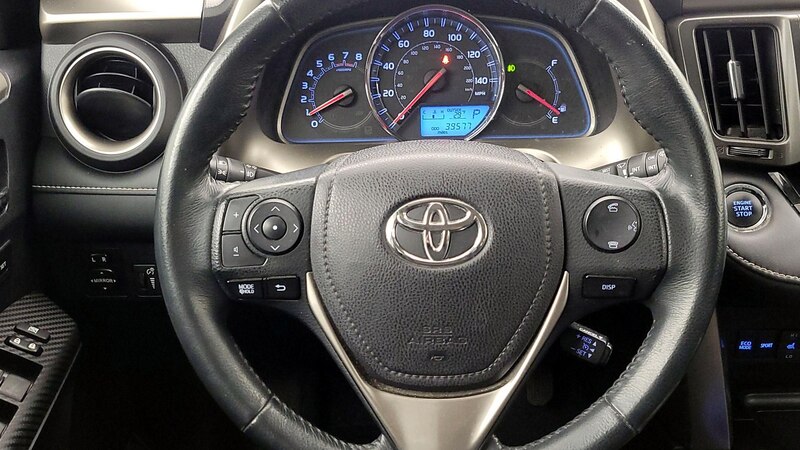 2015 Toyota RAV4 Limited 10