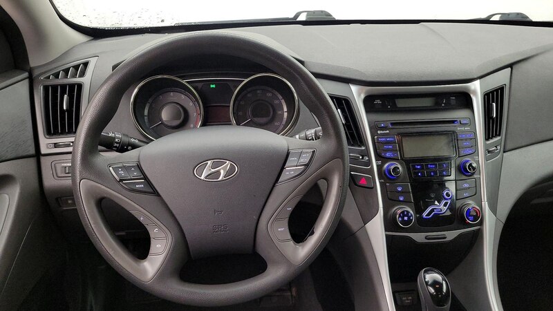 2013 Hyundai Sonata GLS 10