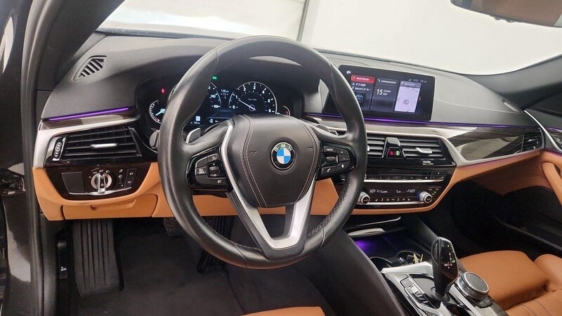 2019 BMW 5 Series 530i 9