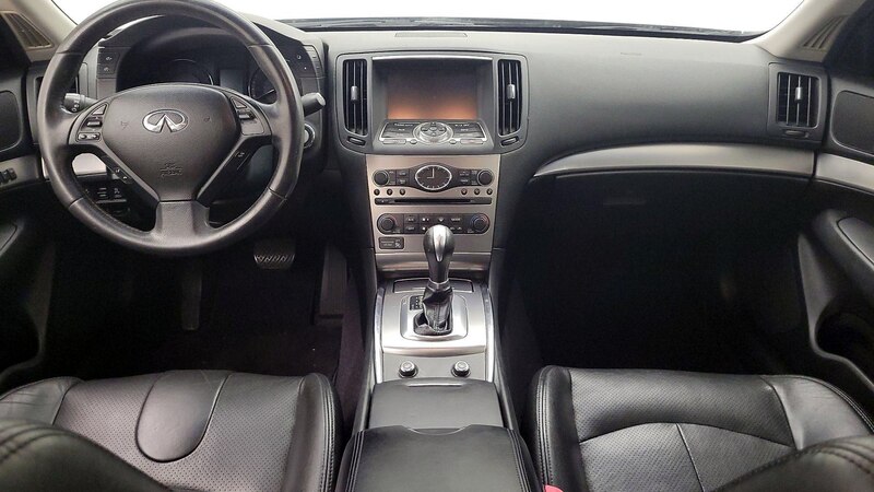 2013 INFINITI G37 Journey 9