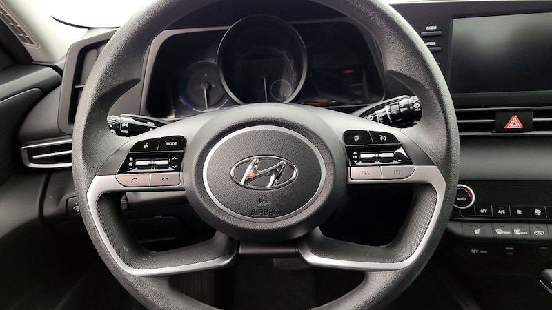 2023 Hyundai Elantra Blue 10