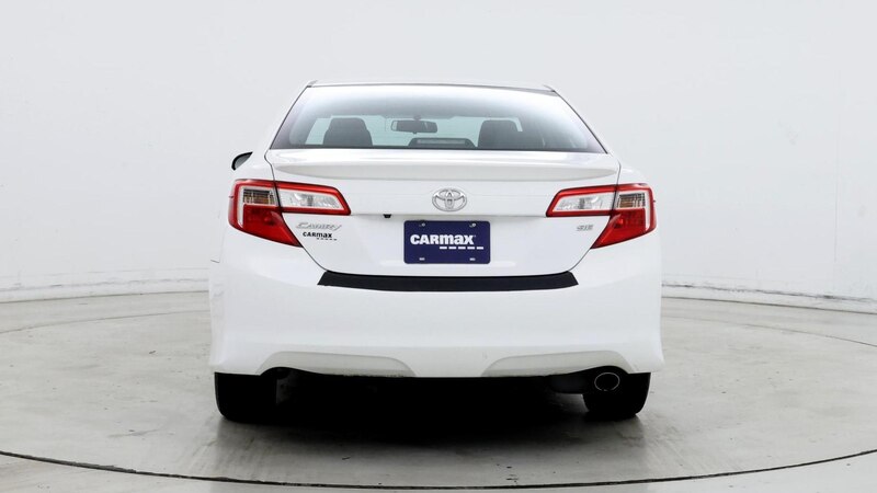 2014 Toyota Camry SE 6