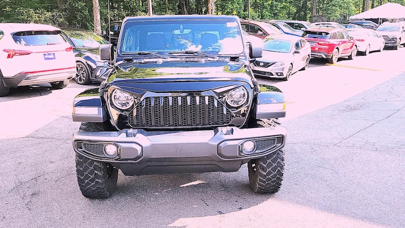 2021 Jeep Gladiator Willys 2