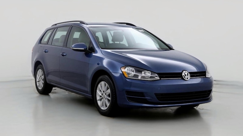 2017 Volkswagen Golf S Hero Image