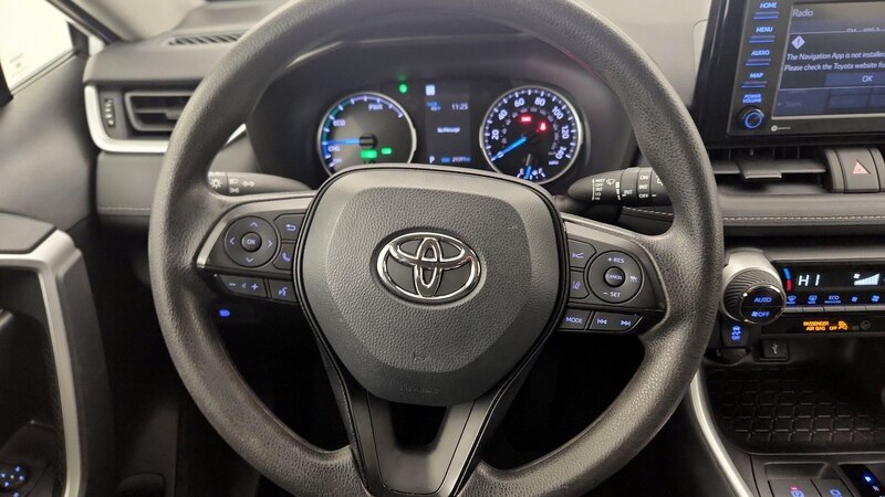 2022 Toyota RAV4 XLE 10