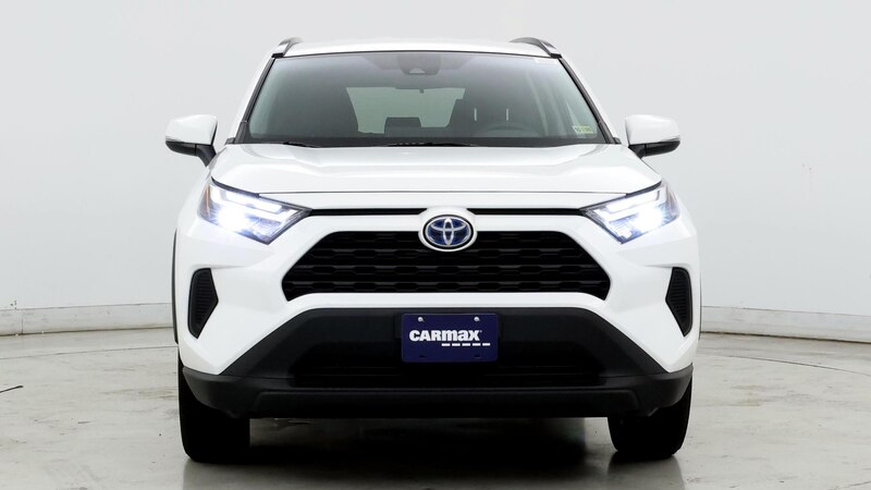 2022 Toyota RAV4 XLE 5