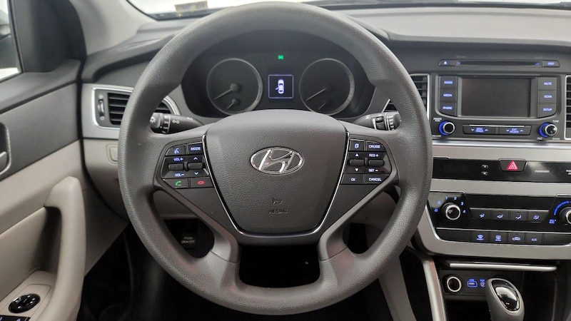 2015 Hyundai Sonata SE 10