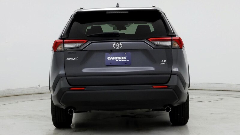 2019 Toyota RAV4 LE 6