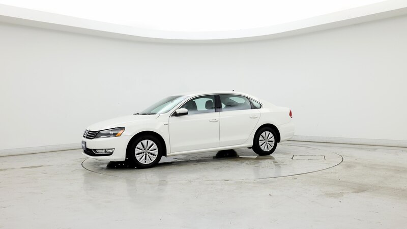 2015 Volkswagen Passat Limited Edition 8