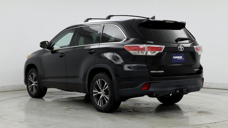 2016 Toyota Highlander XLE 2