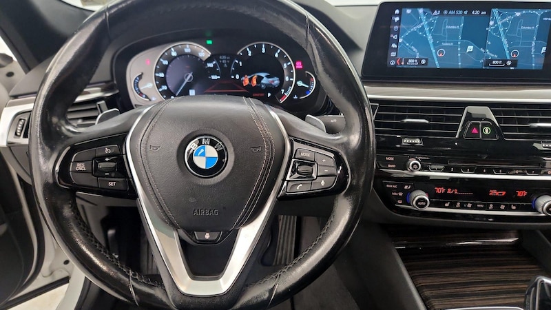 2018 BMW 5 Series 530xi 10