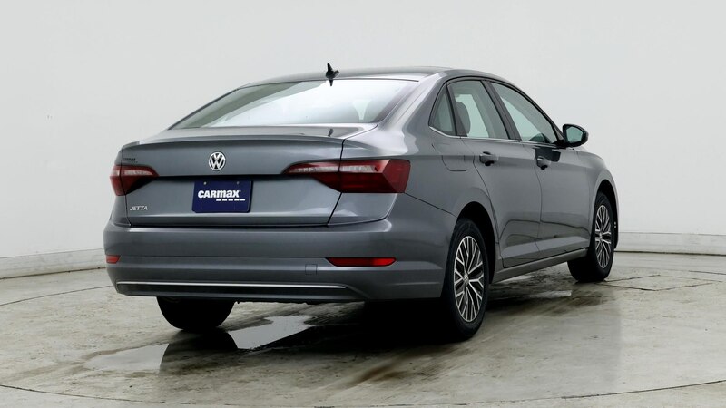 2021 Volkswagen Jetta SE 8
