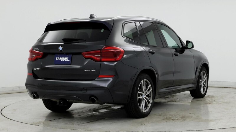 2018 BMW X3 xDrive30i 8