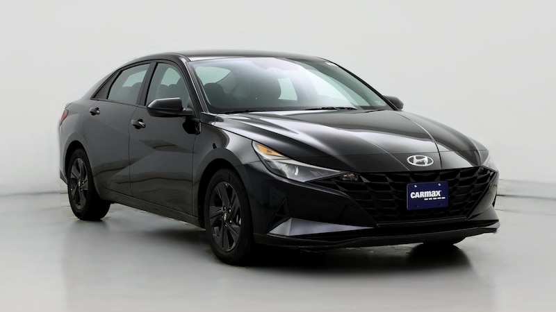 2021 Hyundai Elantra SEL Hero Image