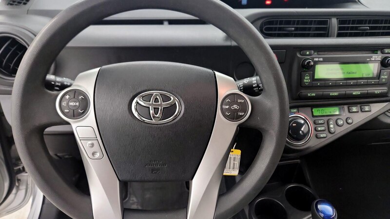 2013 Toyota Prius c One 10