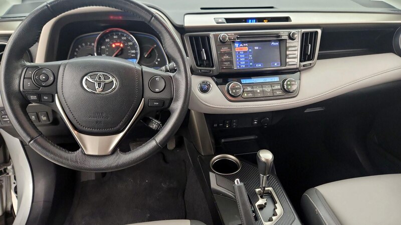 2013 Toyota RAV4 Limited 9