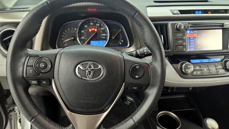 2013 Toyota RAV4 Limited 10