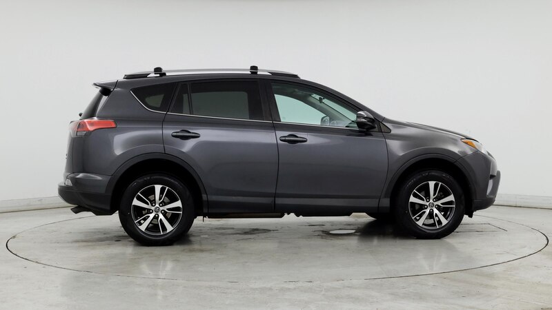 2018 Toyota RAV4 XLE 7