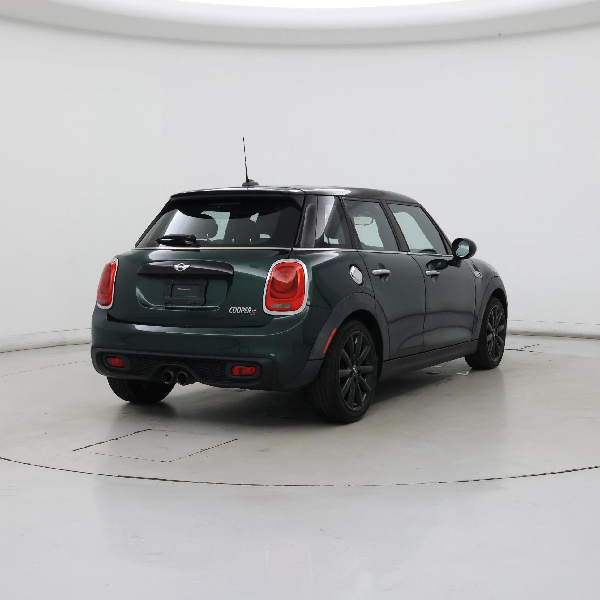 Thumbnail: 2015 MINI Cooper Hardtop - 8