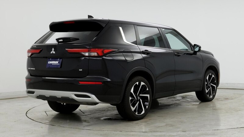 2023 Mitsubishi Outlander SE 8