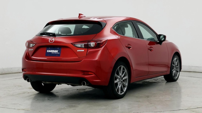 2018 Mazda Mazda3 i Grand Touring 8