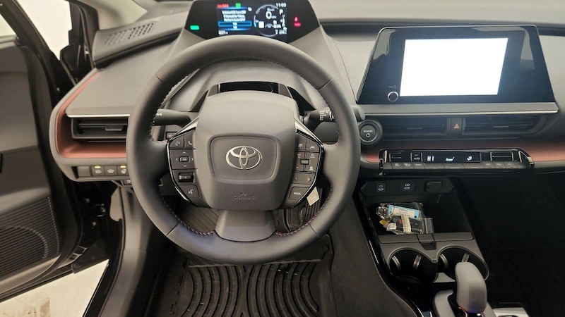 2024 Toyota Prius Prime SE 10