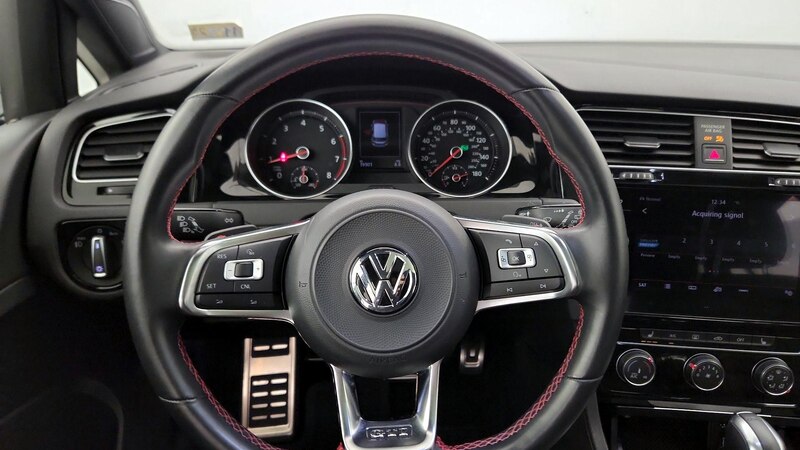 2018 Volkswagen Golf GTI S 10