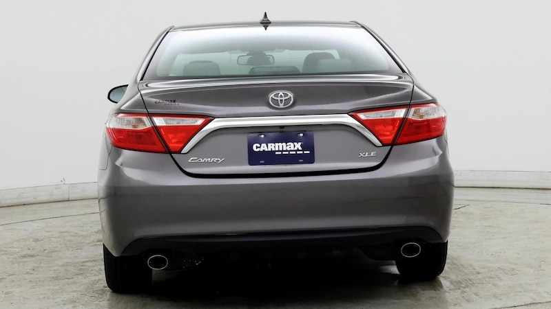 2017 Toyota Camry XLE 6