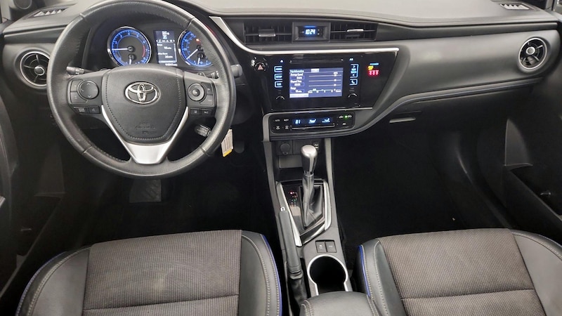 2018 Toyota Corolla SE 9