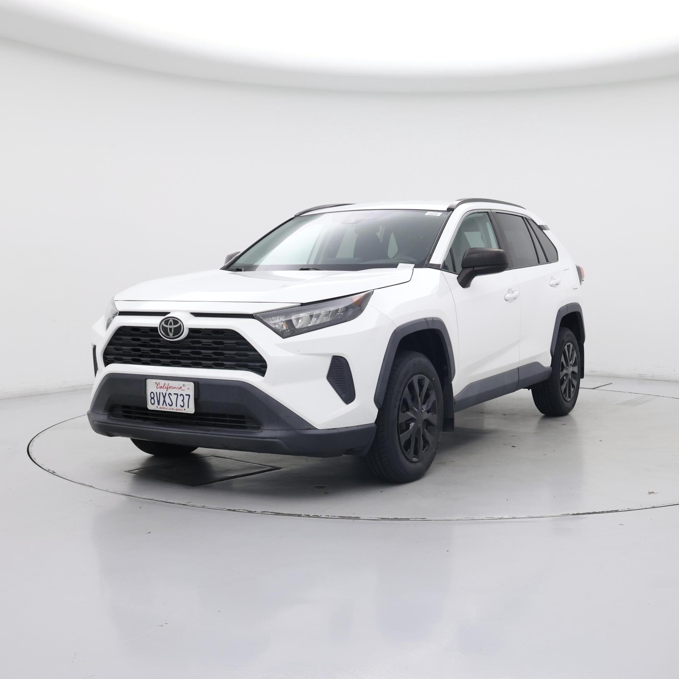 Thumbnail: 2021 Toyota RAV4 - 4