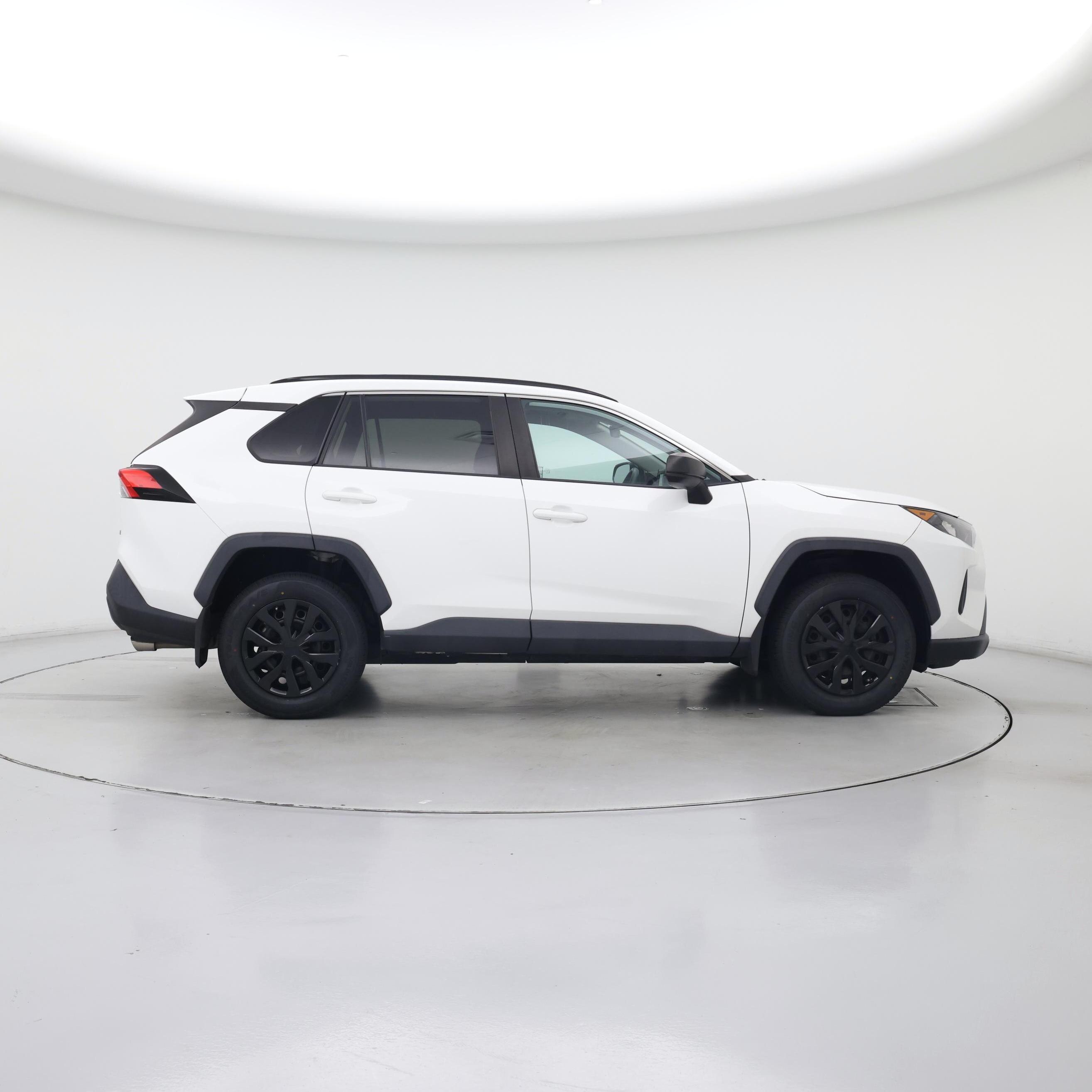 Thumbnail: 2021 Toyota RAV4 - 7