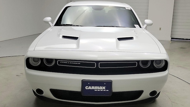 2023 Dodge Challenger SXT 2