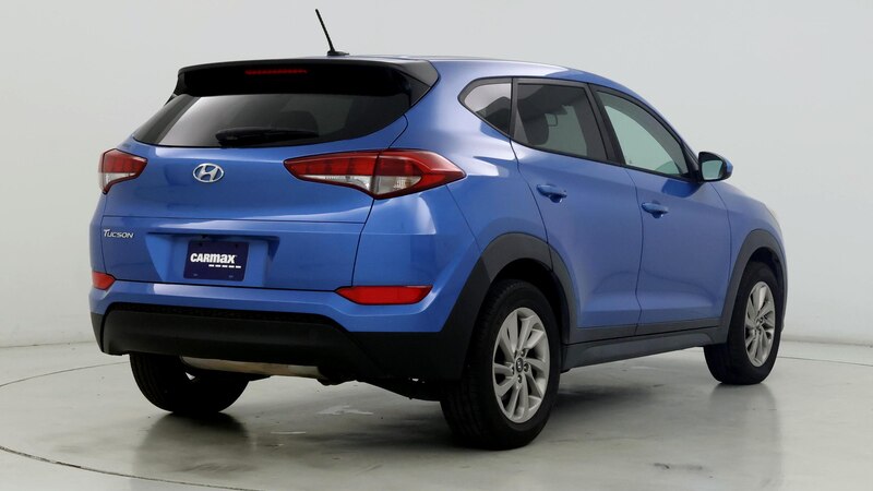 2017 Hyundai Tucson SE 8