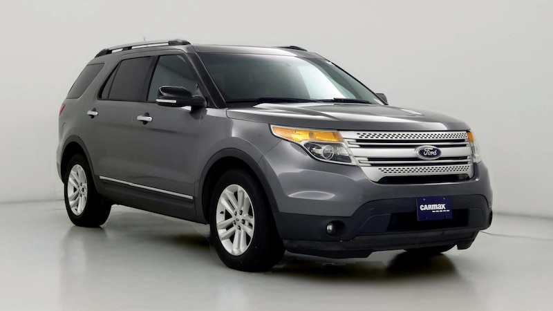 2014 Ford Explorer XLT Hero Image