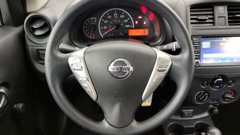 2019 Nissan Versa S 10