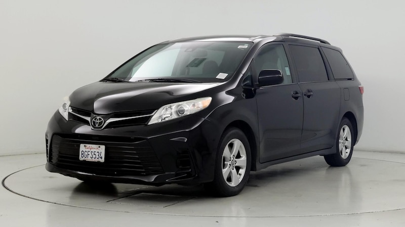 2018 Toyota Sienna LE 4